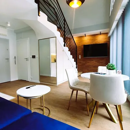 Wielka Odrzanska Centrum * شتشيتسين