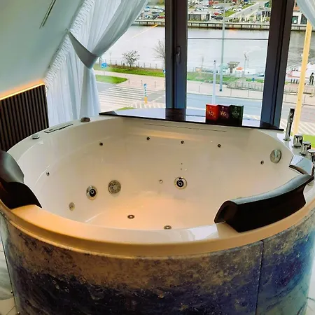 Wielka Odrzanska Centrum Apartamento *