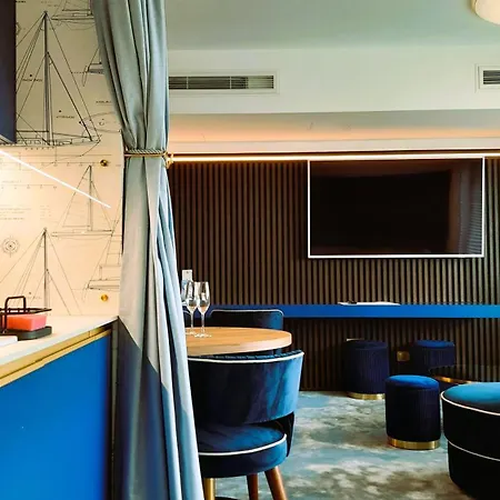 Wielka Odrzanska Centrum *