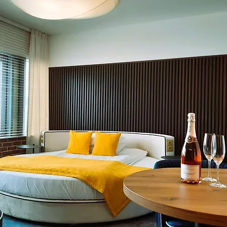 Wielka Odrzanska Centrum * Estetino